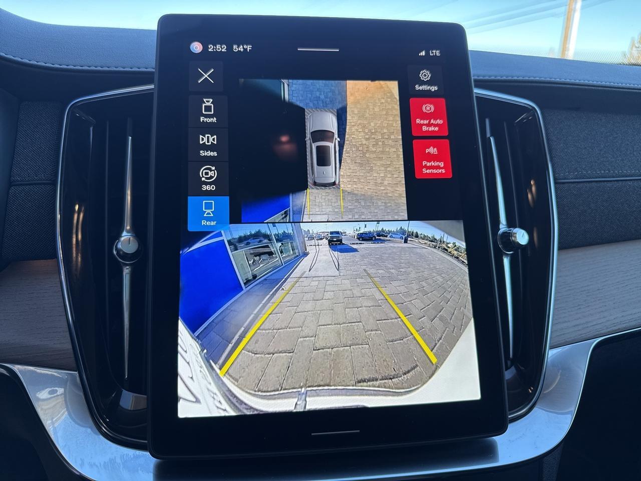 2025 Volvo XC90 B6 Plus 7-Seater Bend OR