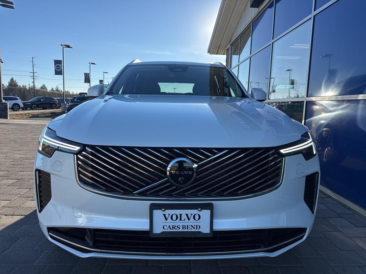 2025 Volvo XC90 B6 Plus 7-Seater Bend OR
