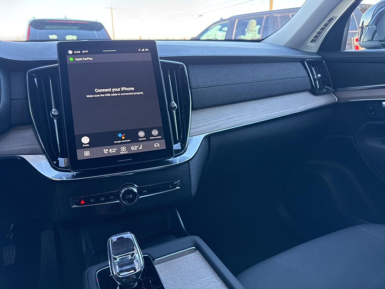 2025 Volvo XC90 B6 Plus 7-Seater Bend OR