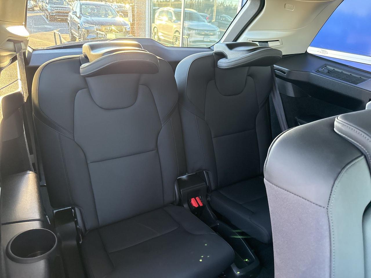 2025 Volvo XC90 B6 Plus 7-Seater Bend OR