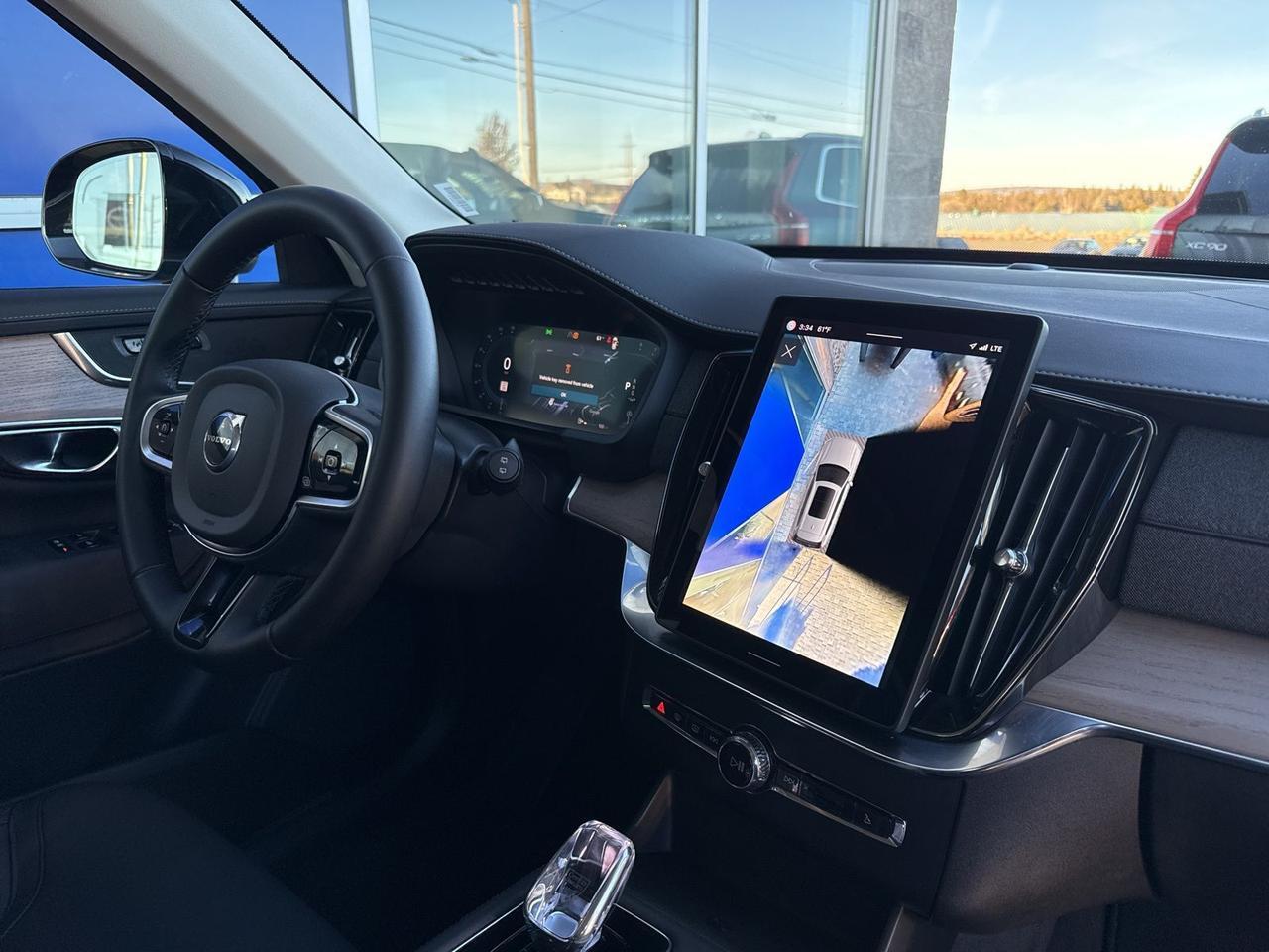 2025 Volvo XC90 B6 Plus 7-Seater Bend OR