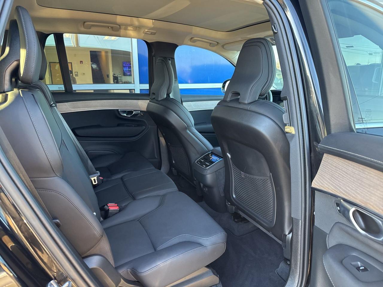 2025 Volvo XC90 B6 Plus 7-Seater Bend OR