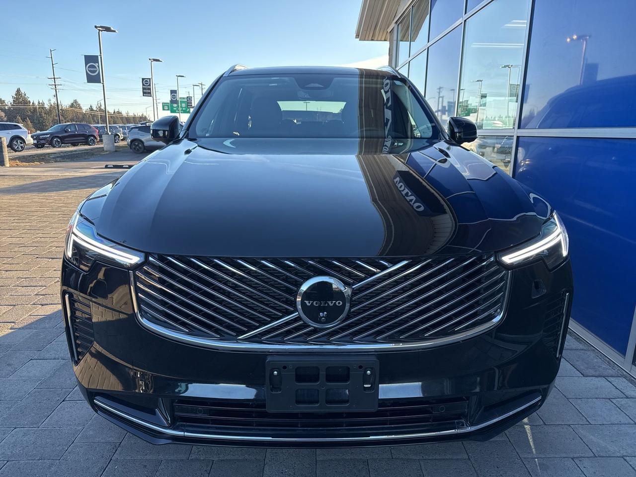 2025 Volvo XC90 B6 Plus 7-Seater Bend OR