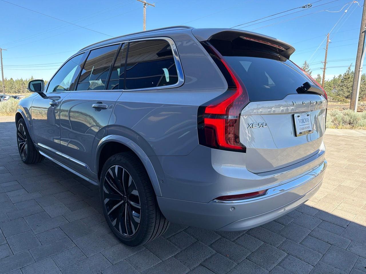 2025 Volvo XC90 B6 Plus 7-Seater Bend OR