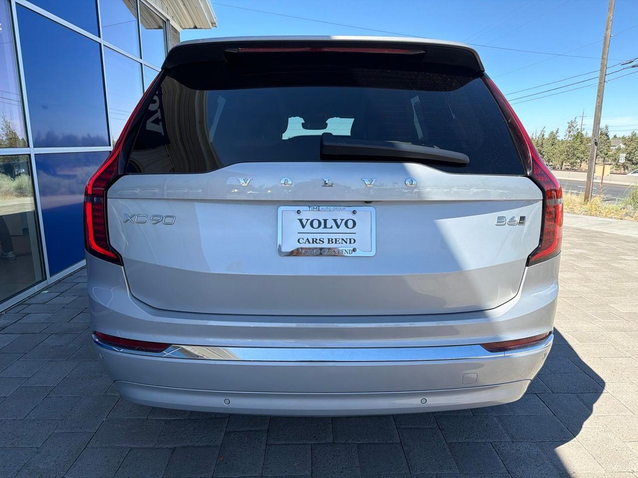 2025 Volvo XC90 B6 Plus 7-Seater Bend OR