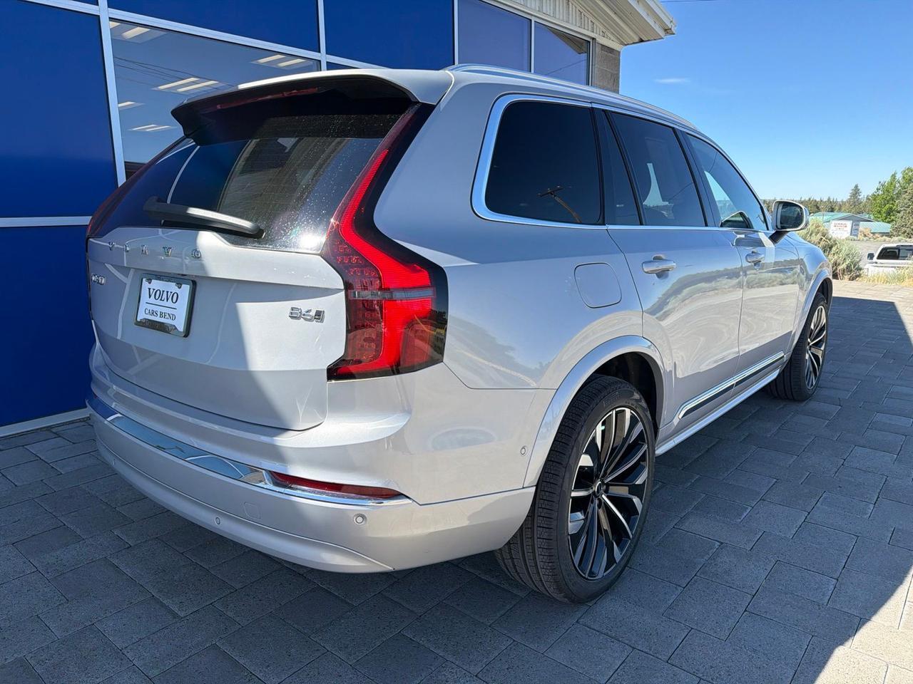 2025 Volvo XC90 B6 Plus 7-Seater Bend OR