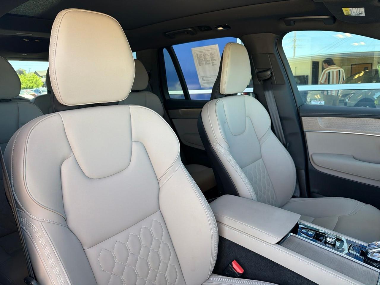 2025 Volvo XC90 B6 Plus 7-Seater Bend OR