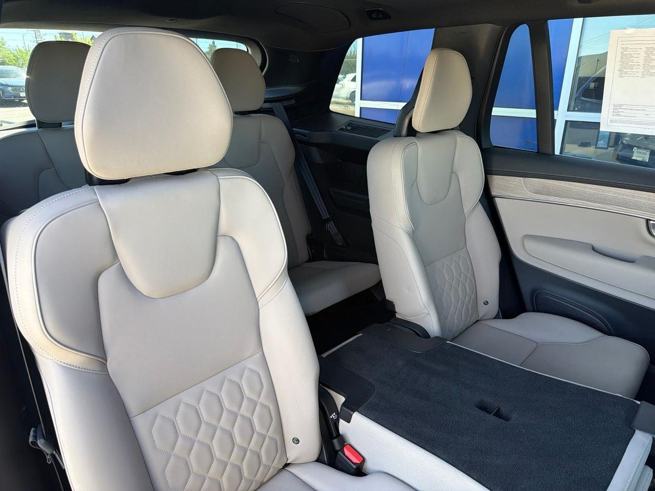 2025 Volvo XC90 B6 Plus 7-Seater Bend OR