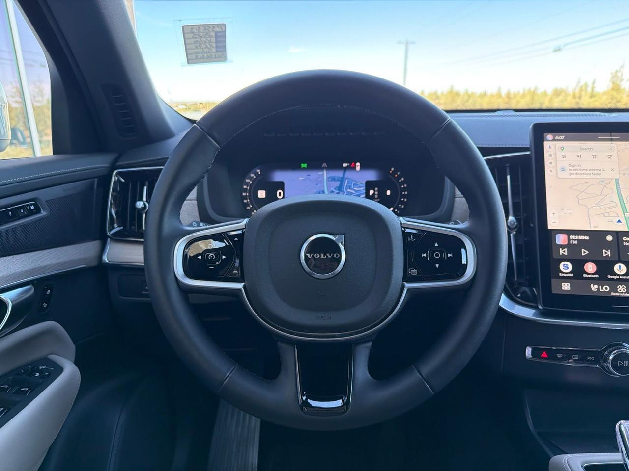 2025 Volvo XC90 B6 Plus 7-Seater Bend OR
