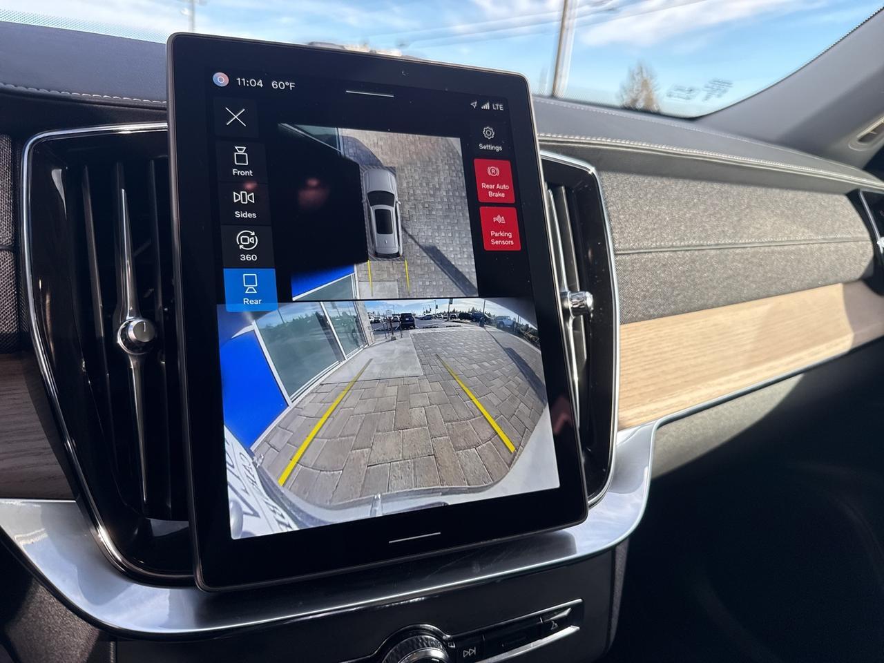 2025 Volvo XC90 B6 Plus 7-Seater Bend OR