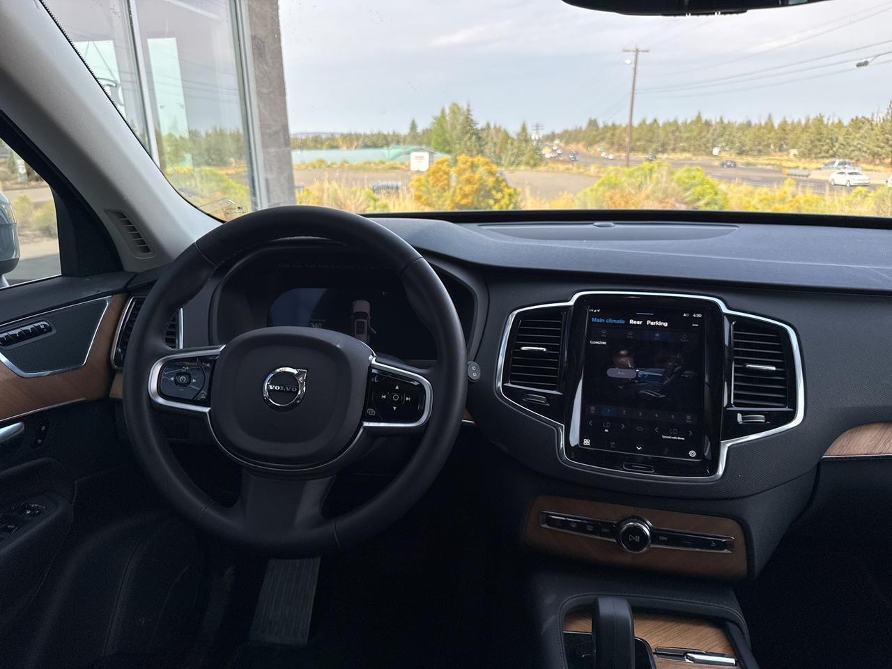 2025 Volvo XC90 B6 Plus 7-Seater Bend OR