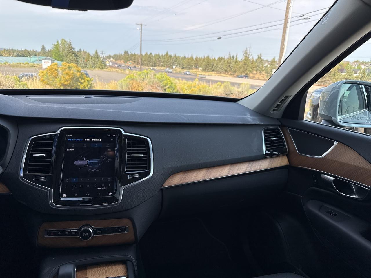 2025 Volvo XC90 B6 Plus 7-Seater Bend OR