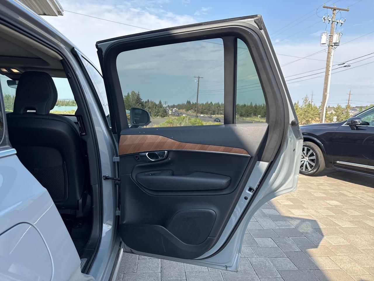 2025 Volvo XC90 B6 Plus 7-Seater Bend OR
