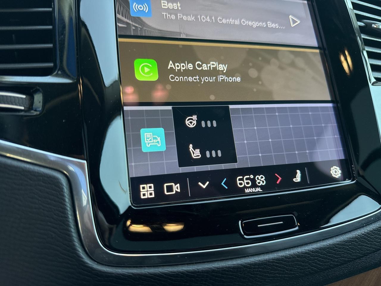 2025 Volvo XC90 B6 Plus 7-Seater Bend OR