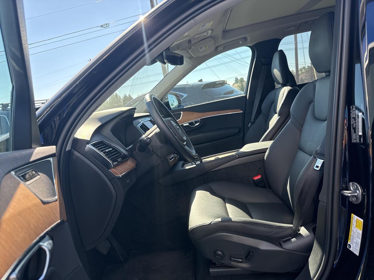 2025 Volvo XC90 B6 Plus 7-Seater Bend OR