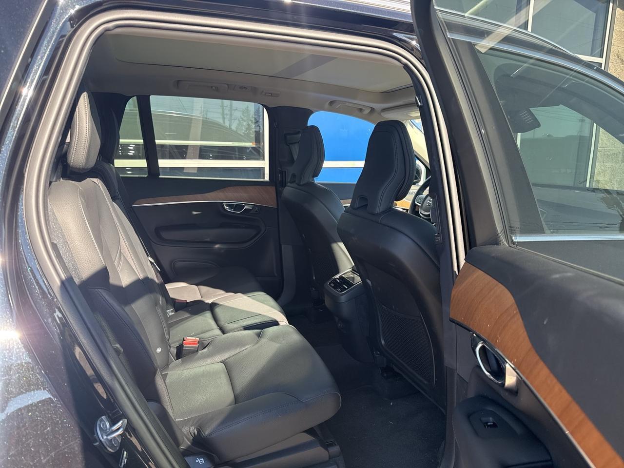 2025 Volvo XC90 B6 Plus 7-Seater Bend OR