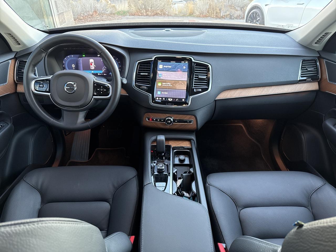 2025 Volvo XC90 B6 Plus 7-Seater Bend OR