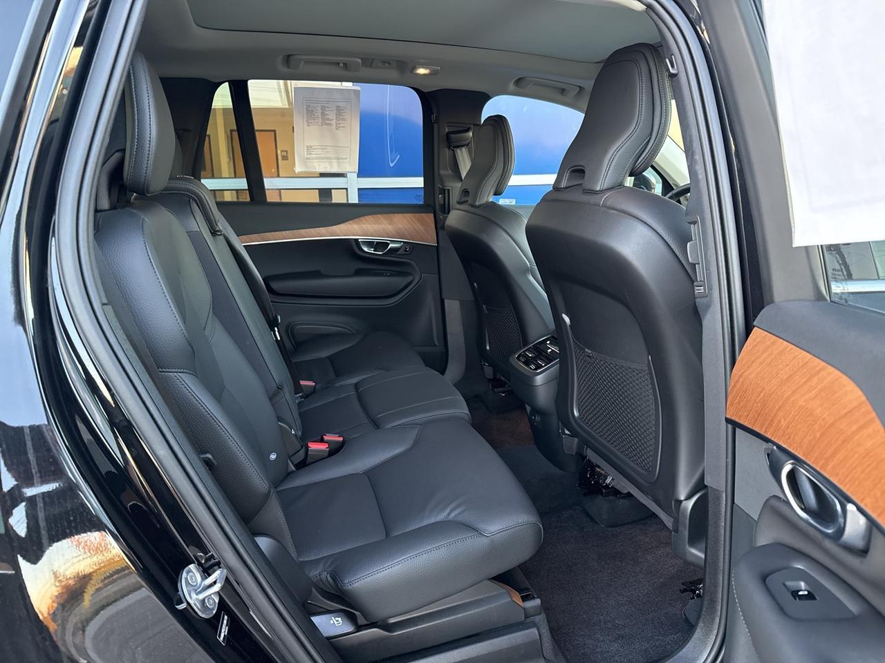 2025 Volvo XC90 B6 Plus 7-Seater Bend OR