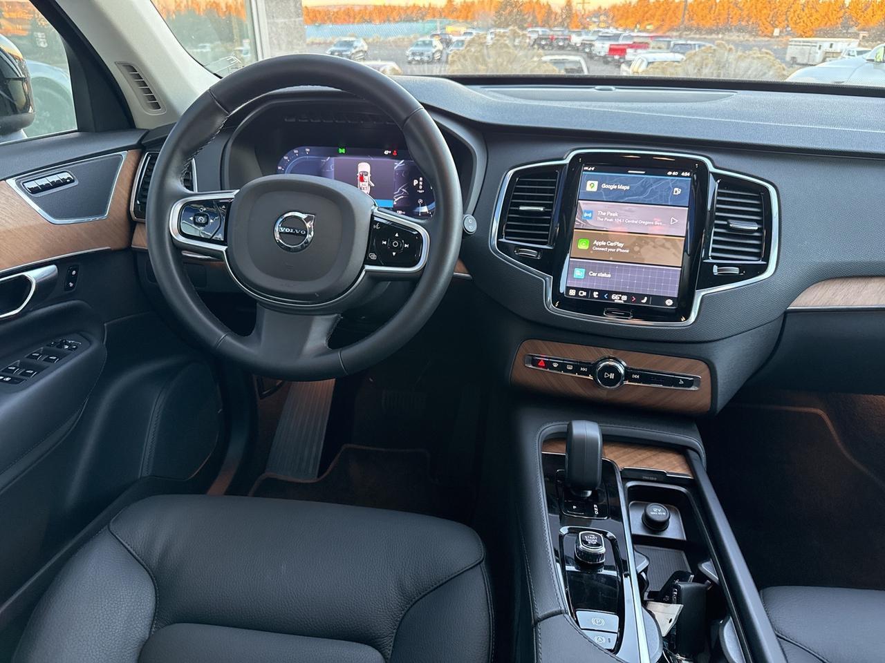 2025 Volvo XC90 B6 Plus 7-Seater Bend OR