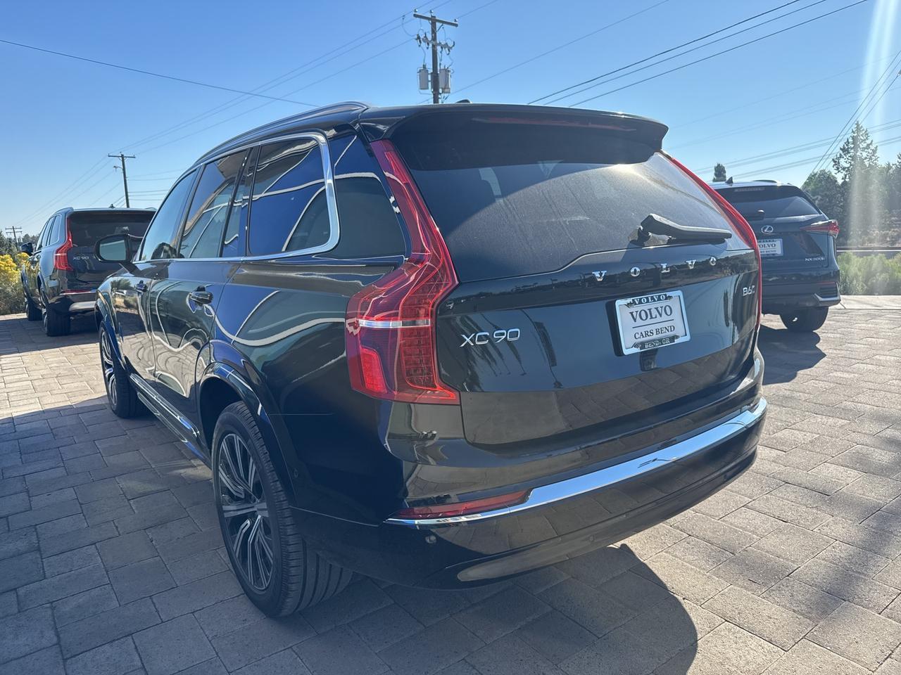 2025 Volvo XC90 B6 Plus 7-Seater Bend OR