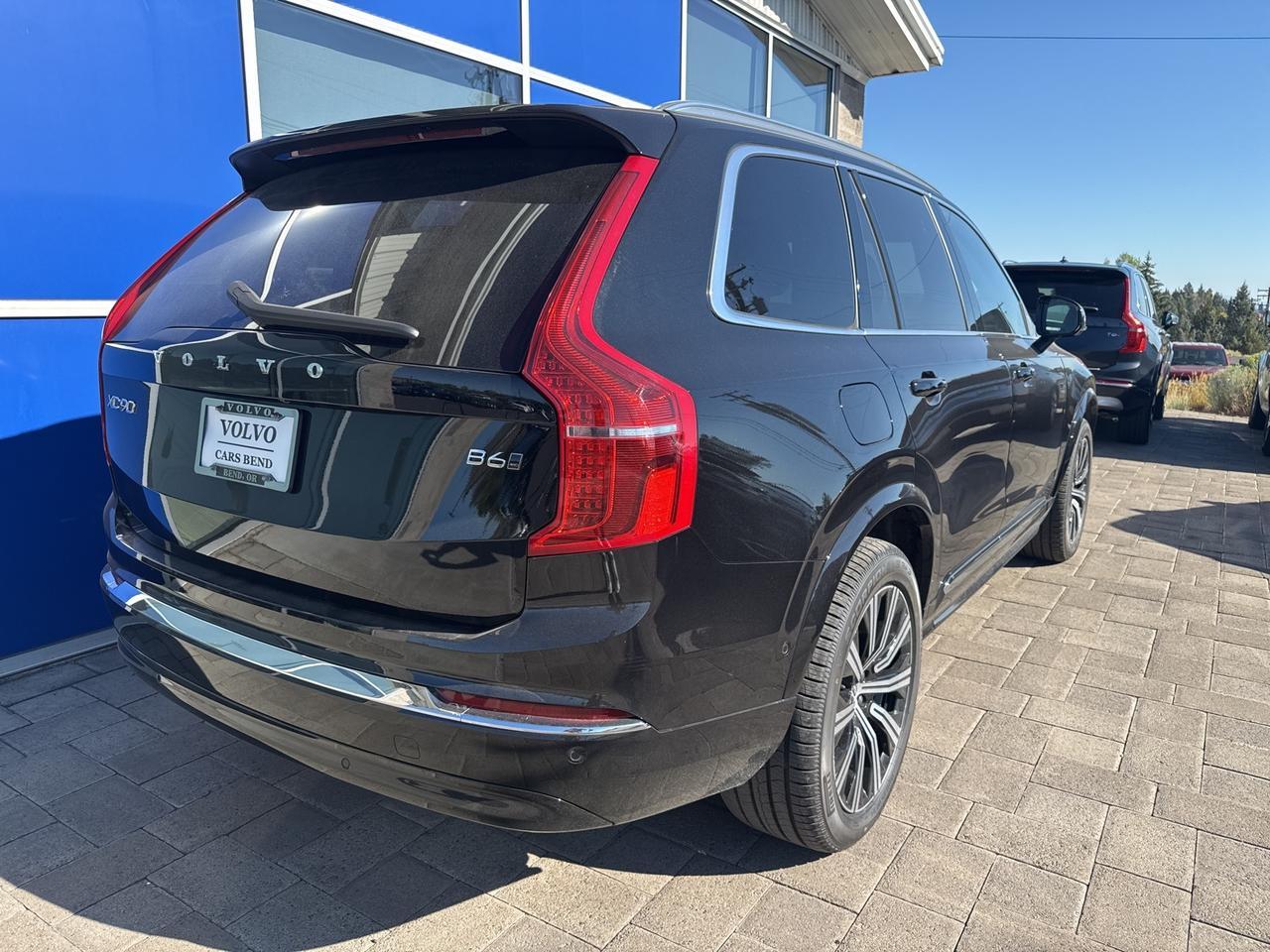 2025 Volvo XC90 B6 Plus 7-Seater Bend OR