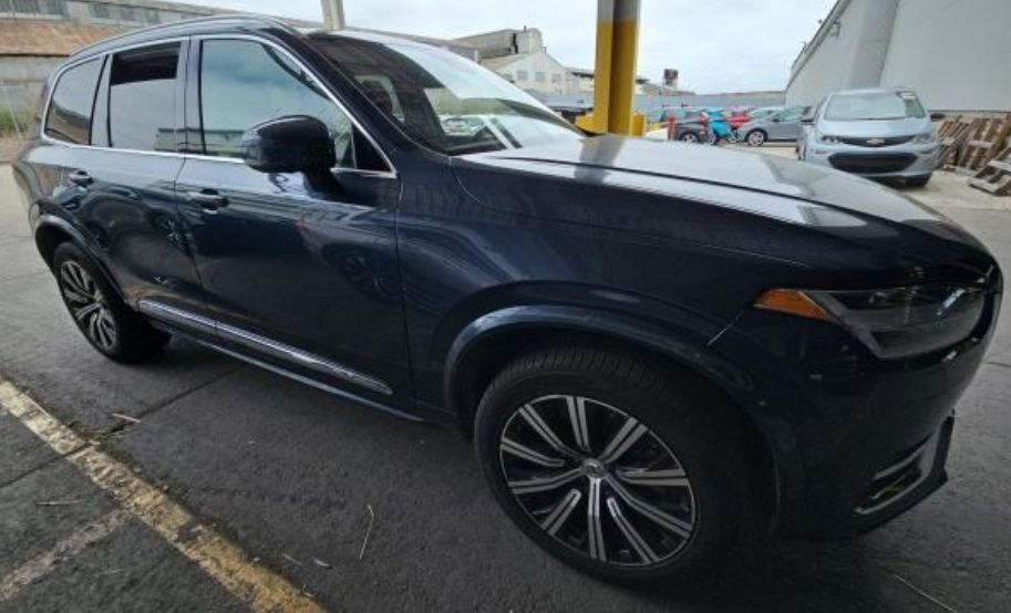 2025 Volvo XC90 B6 Plus 7-Seater