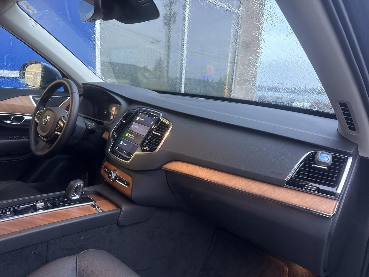 2025 Volvo XC90 B6 Plus 7-Seater Bend OR