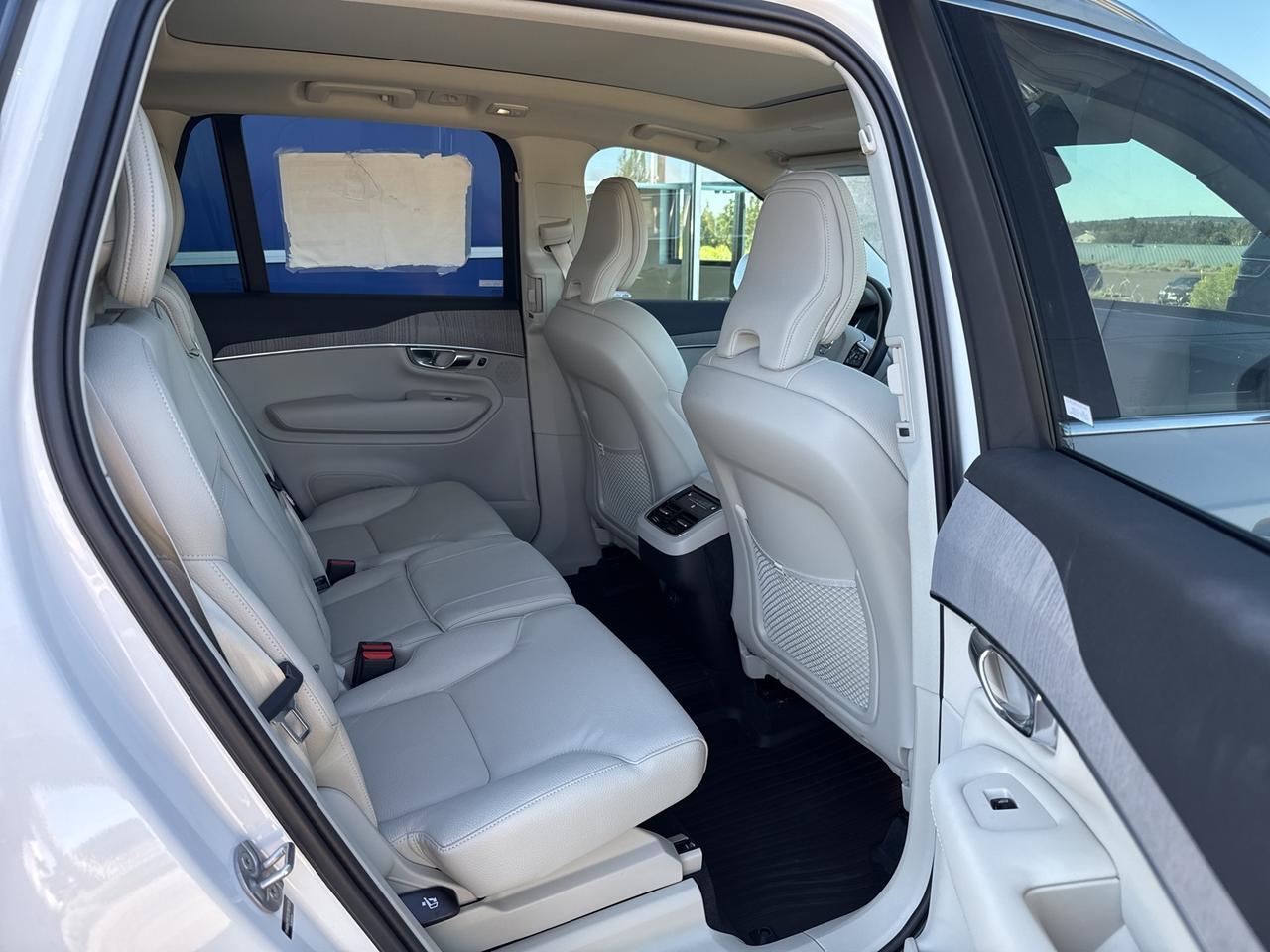 2025 Volvo XC90 B6 Plus 7-Seater Bend OR
