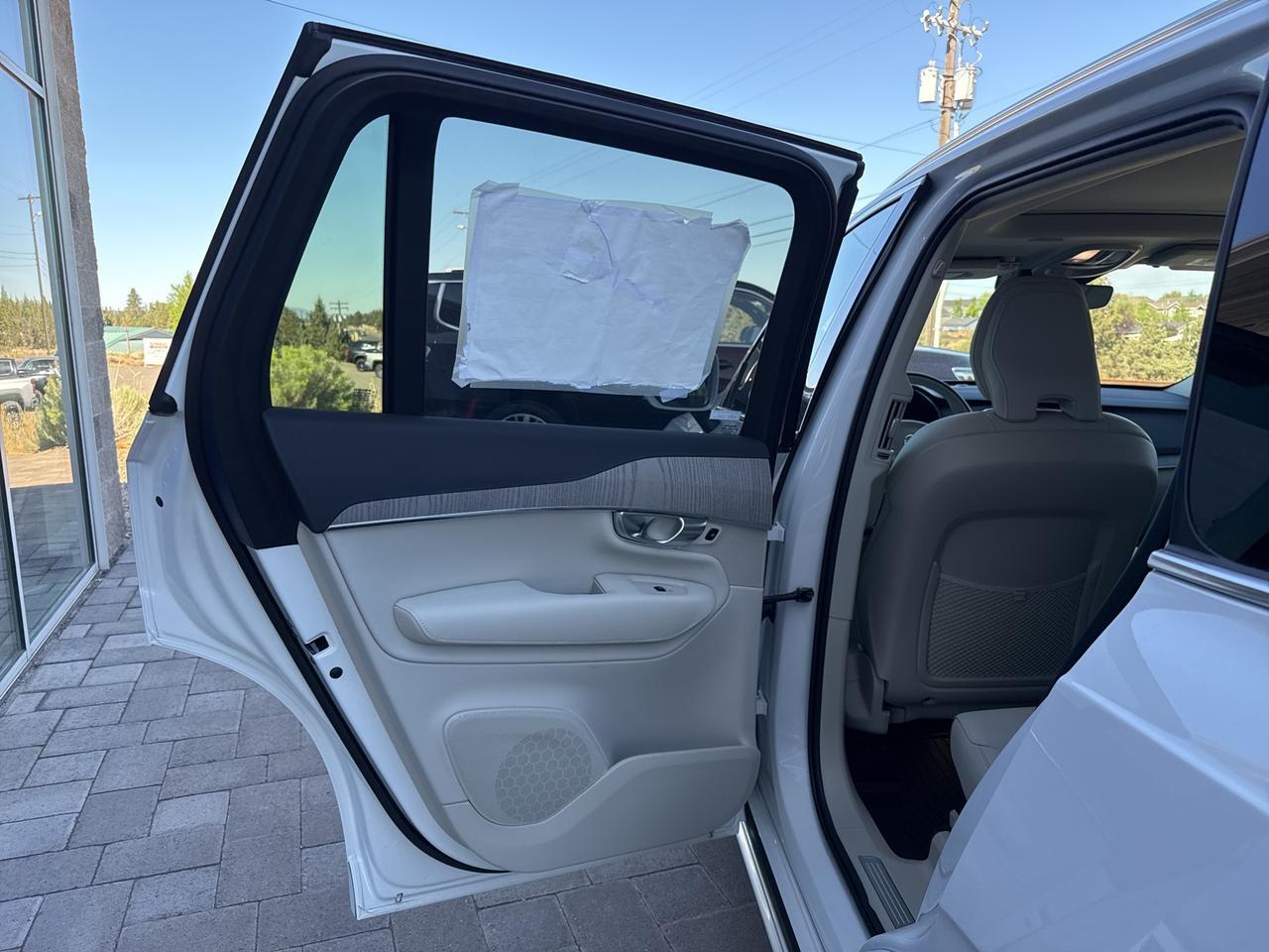 2025 Volvo XC90 B6 Plus 7-Seater Bend OR