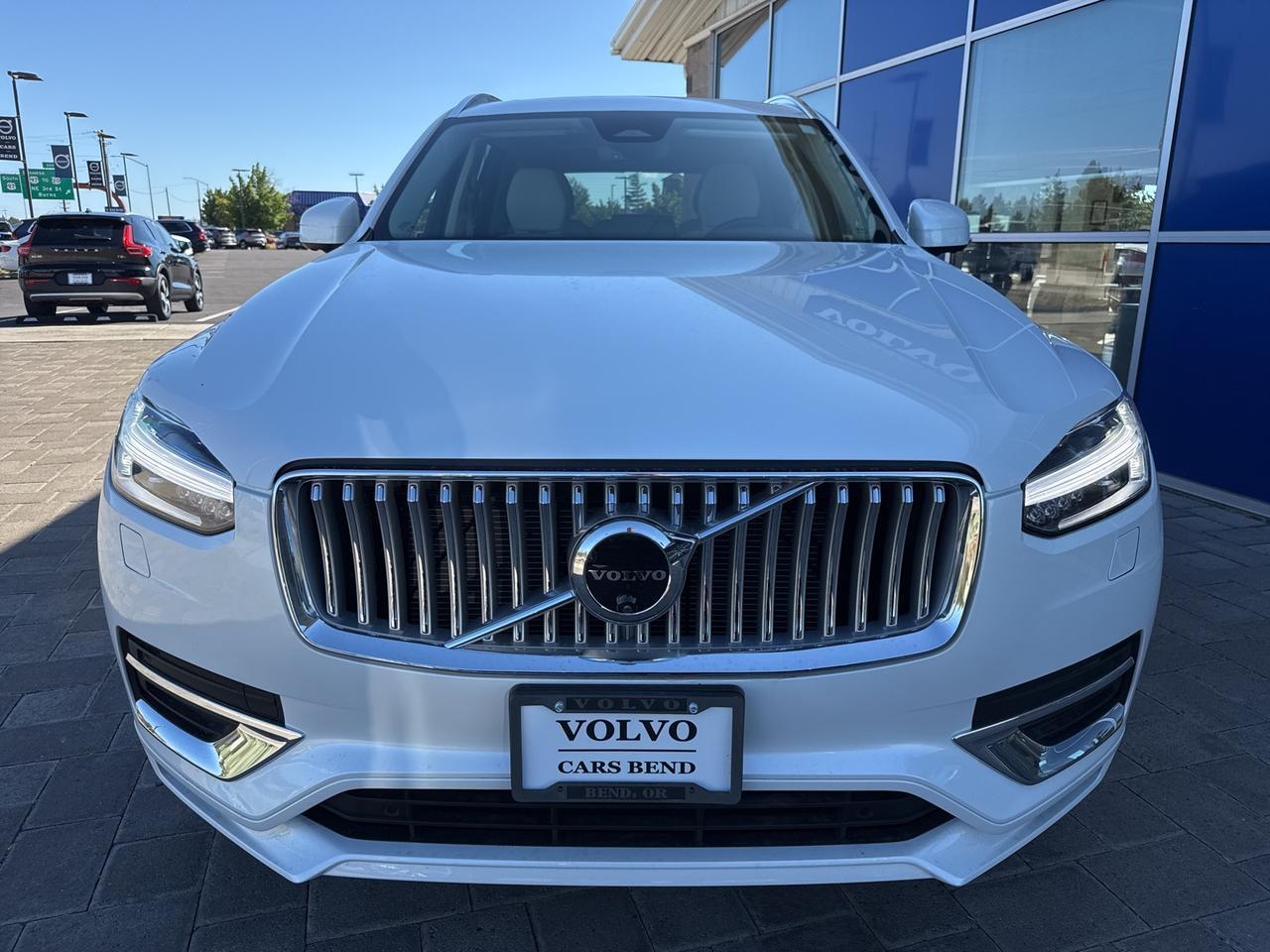2025 Volvo XC90 B6 Plus 7-Seater Bend OR
