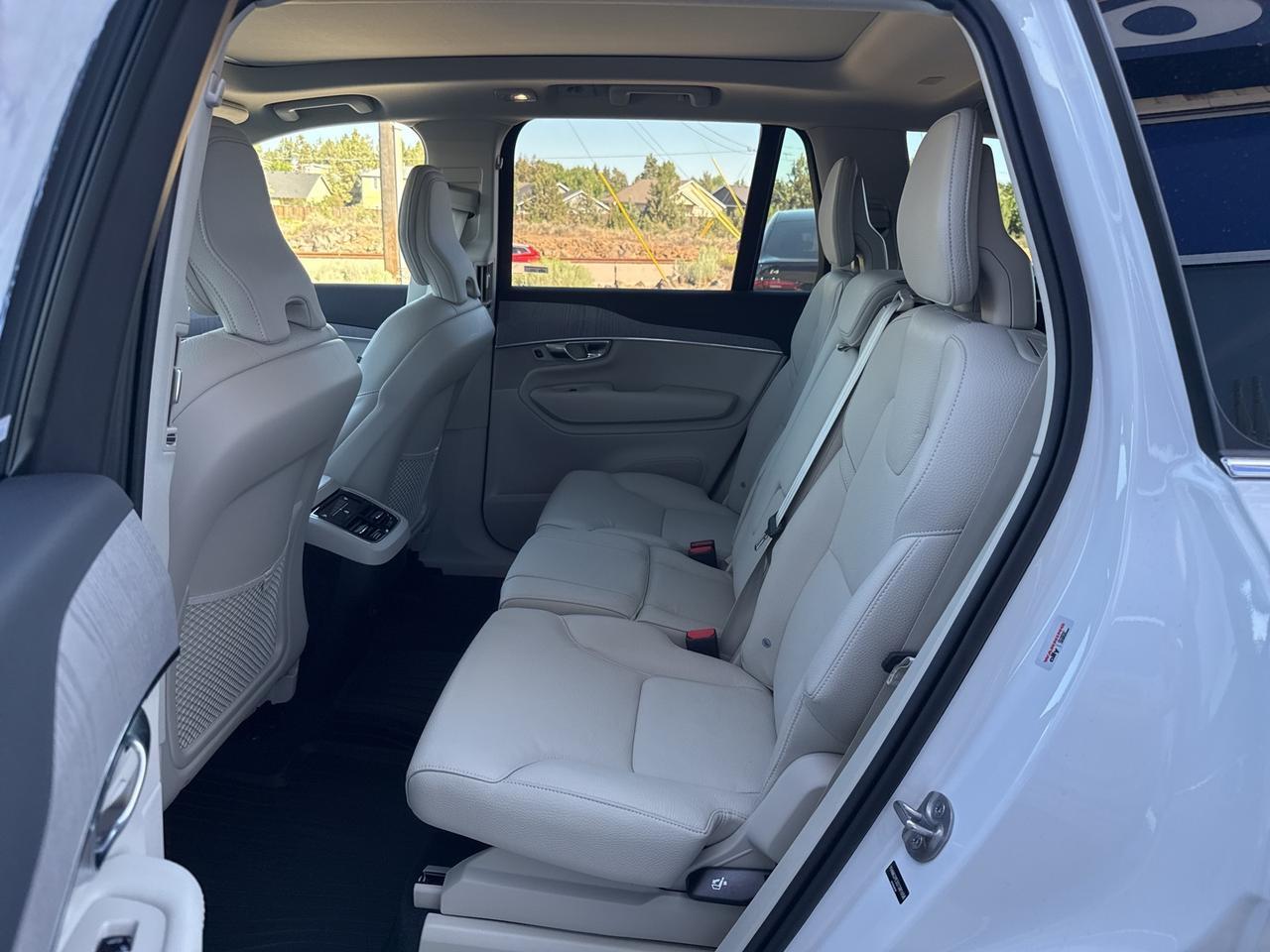2025 Volvo XC90 B6 Plus 7-Seater Bend OR