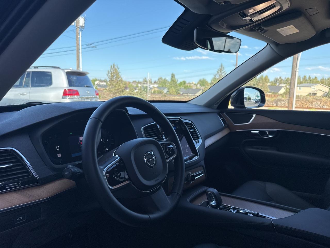 2025 Volvo XC90 B6 Plus 7-Seater Bend OR