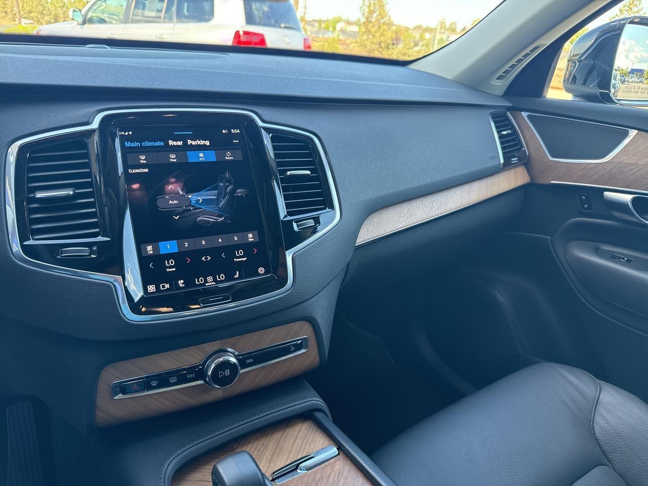 2025 Volvo XC90 B6 Plus 7-Seater Bend OR