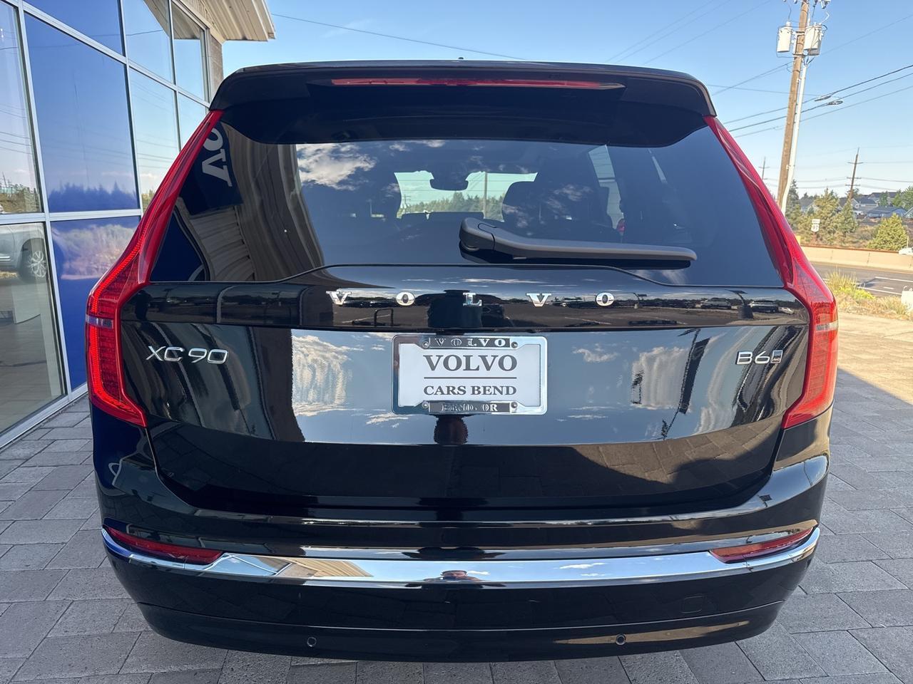 2025 Volvo XC90 B6 Plus 7-Seater Bend OR