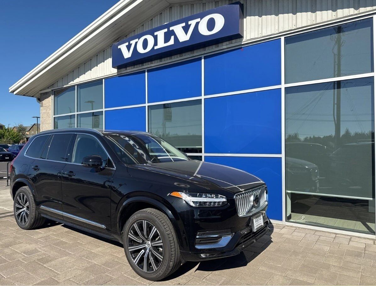 2025 Volvo XC90 B6 Plus 7-Seater Bend OR