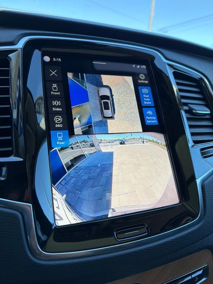 2025 Volvo XC90 B6 Plus 7-Seater Bend OR