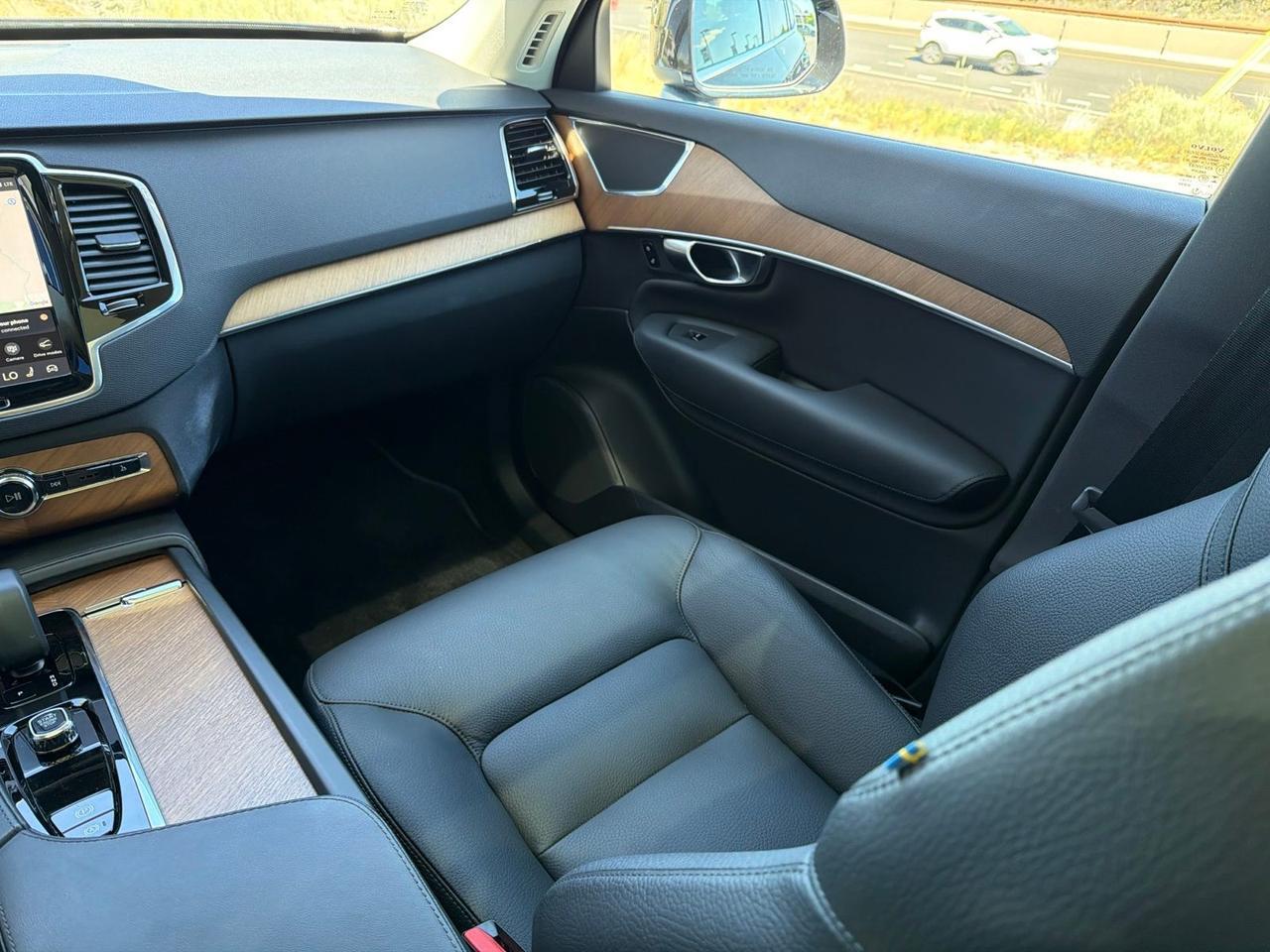 2025 Volvo XC90 B6 Plus 7-Seater Bend OR