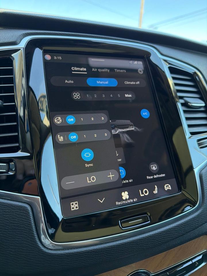 2025 Volvo XC90 B6 Plus 7-Seater Bend OR