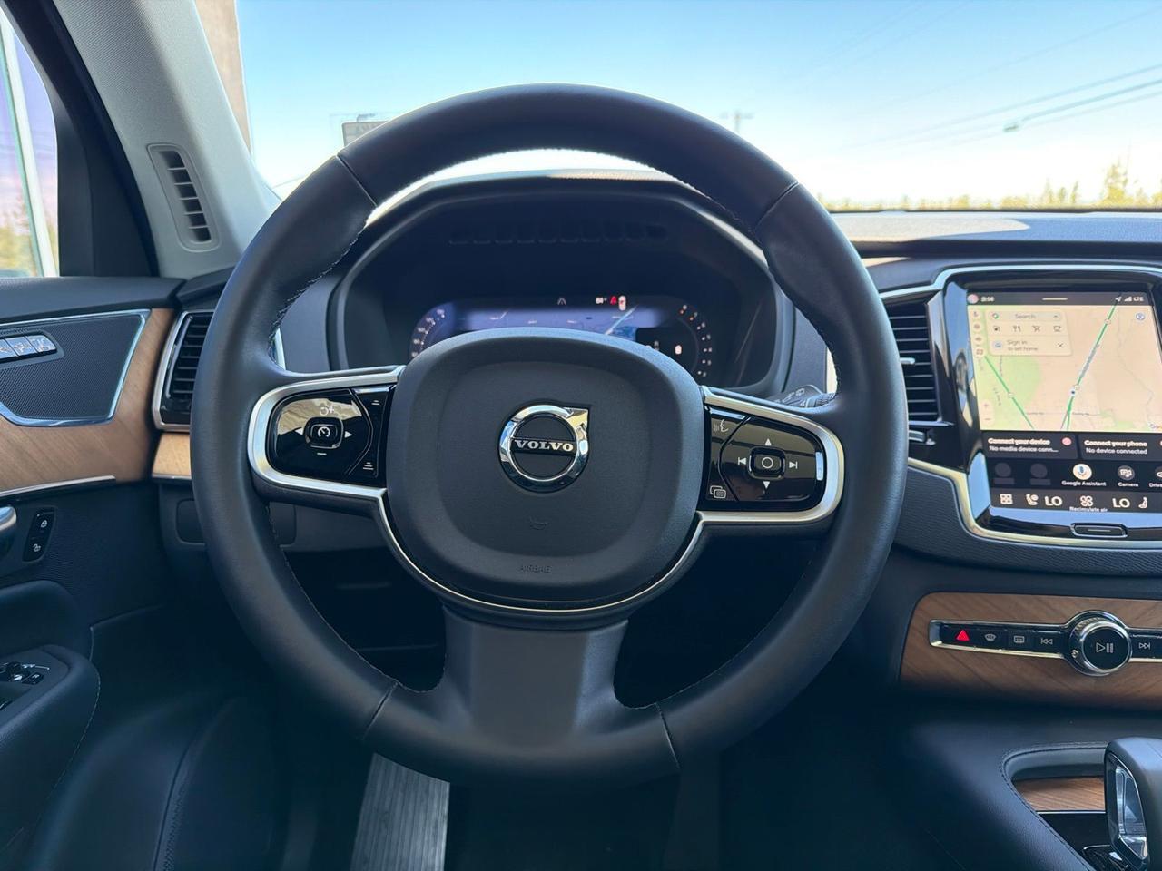2025 Volvo XC90 B6 Plus 7-Seater Bend OR