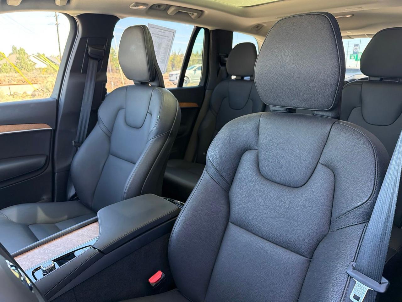 2025 Volvo XC90 B6 Plus 7-Seater Bend OR