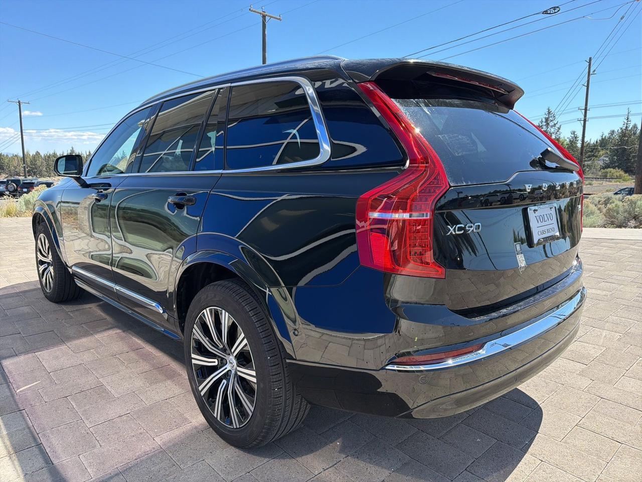 2025 Volvo XC90 B6 Plus 7-Seater Bend OR