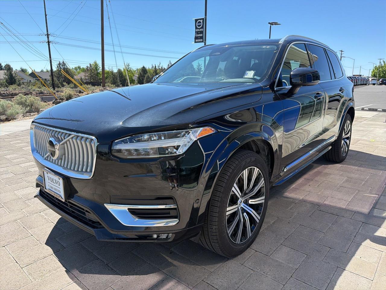 2025 Volvo XC90 B6 Plus 7-Seater Bend OR