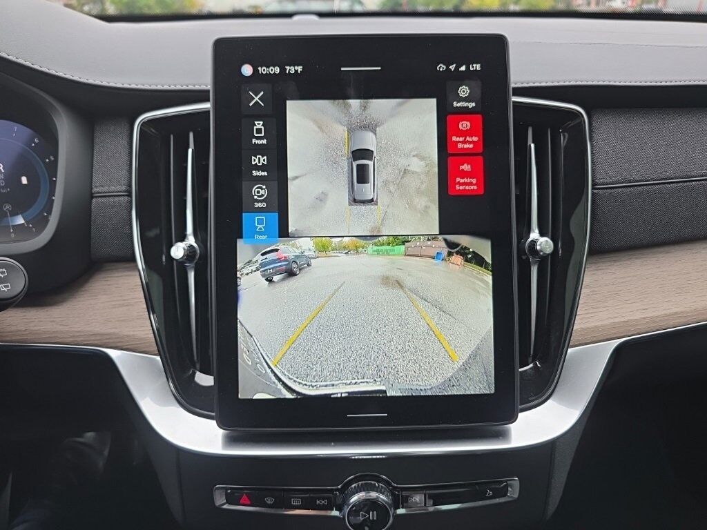 2025 Volvo XC90 B6 Plus 7-Seater Hunt Valley MD