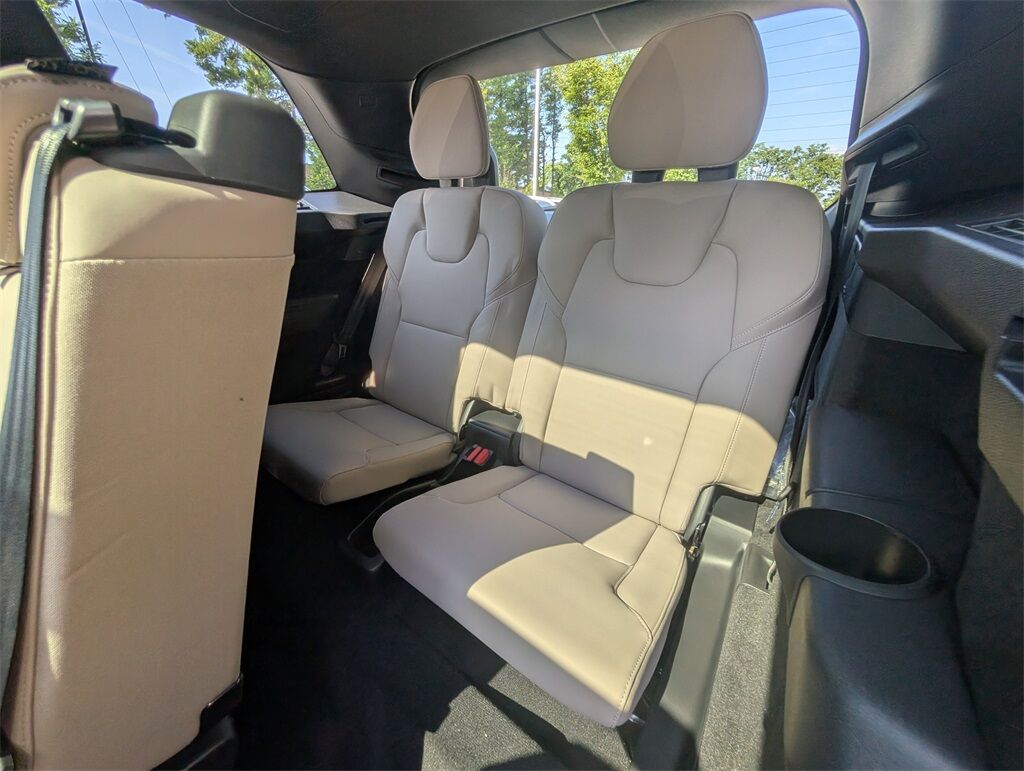 2025 Volvo XC90 B6 Plus 7-Seater Hunt Valley MD