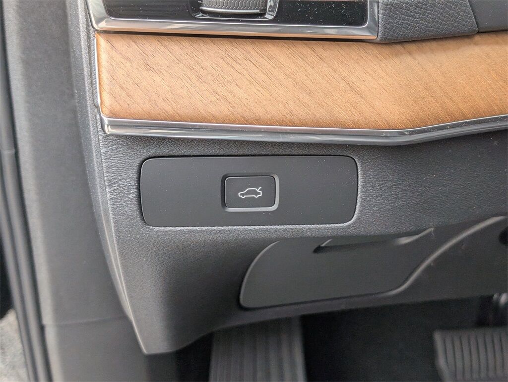 2025 Volvo XC90 B6 Plus 7-Seater Hunt Valley MD