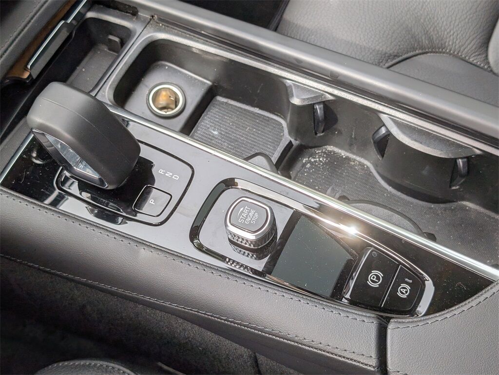 2025 Volvo XC90 B6 Plus 7-Seater Hunt Valley MD