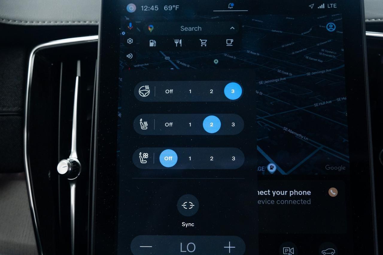 2025 Volvo XC90 B6 Ultra 1 Owner Vented Seats Harman/Kardon Audio Portland OR