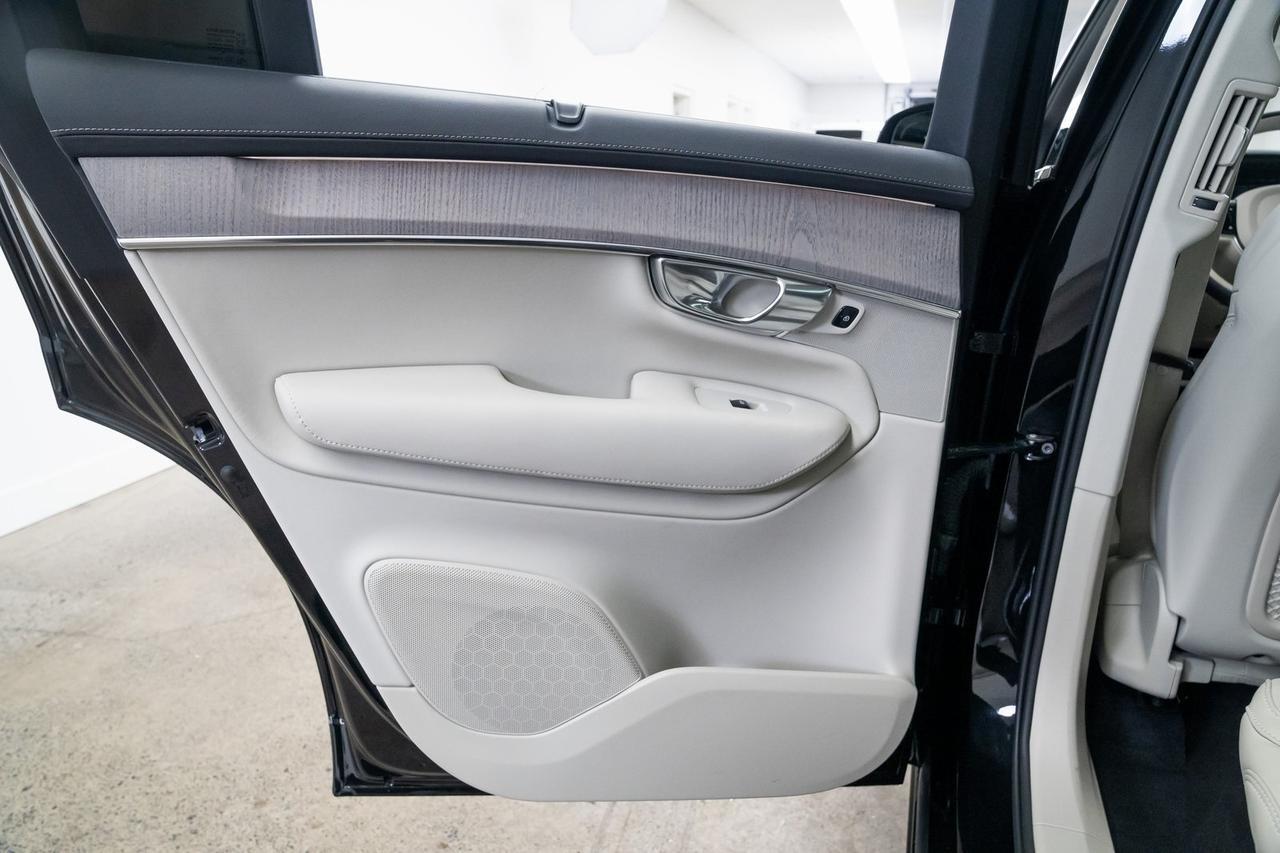 2025 Volvo XC90 B6 Ultra Heated Seats Head-Up Display Portland OR