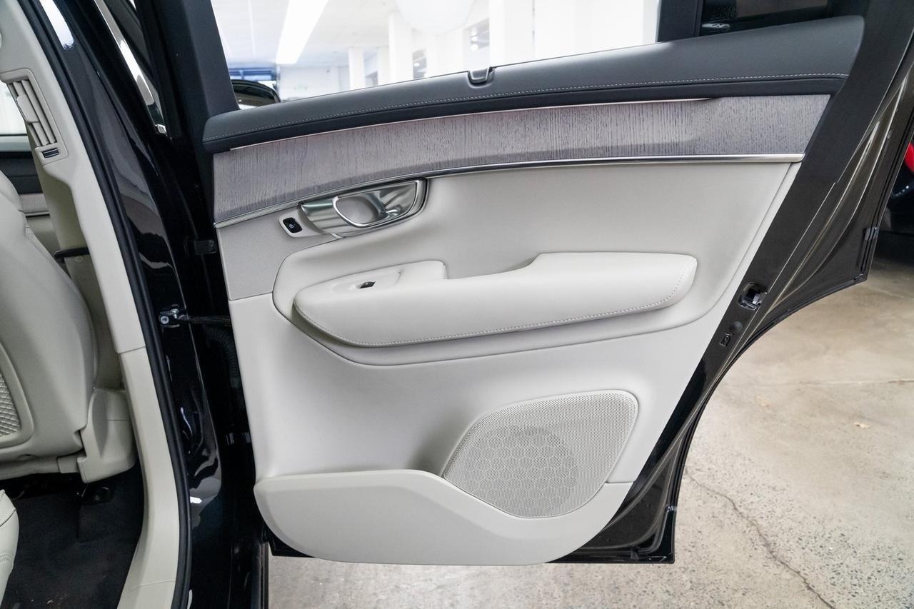 2025 Volvo XC90 B6 Ultra Heated Seats Head-Up Display Portland OR