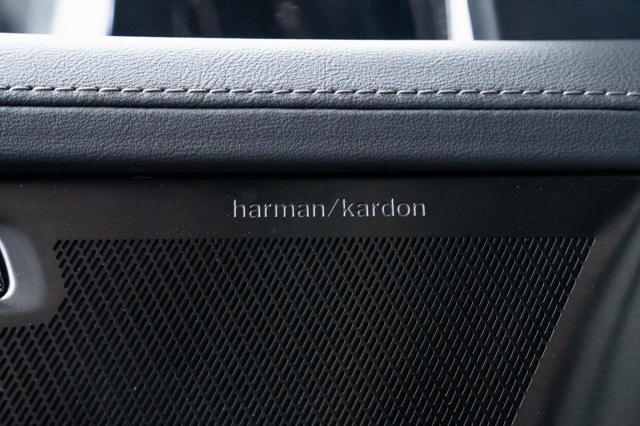 2025 Volvo XC90 B6 Ultra Heated Seats Head-Up Display Portland OR